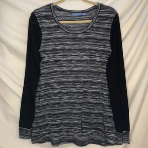 Vera Wang thin shirt